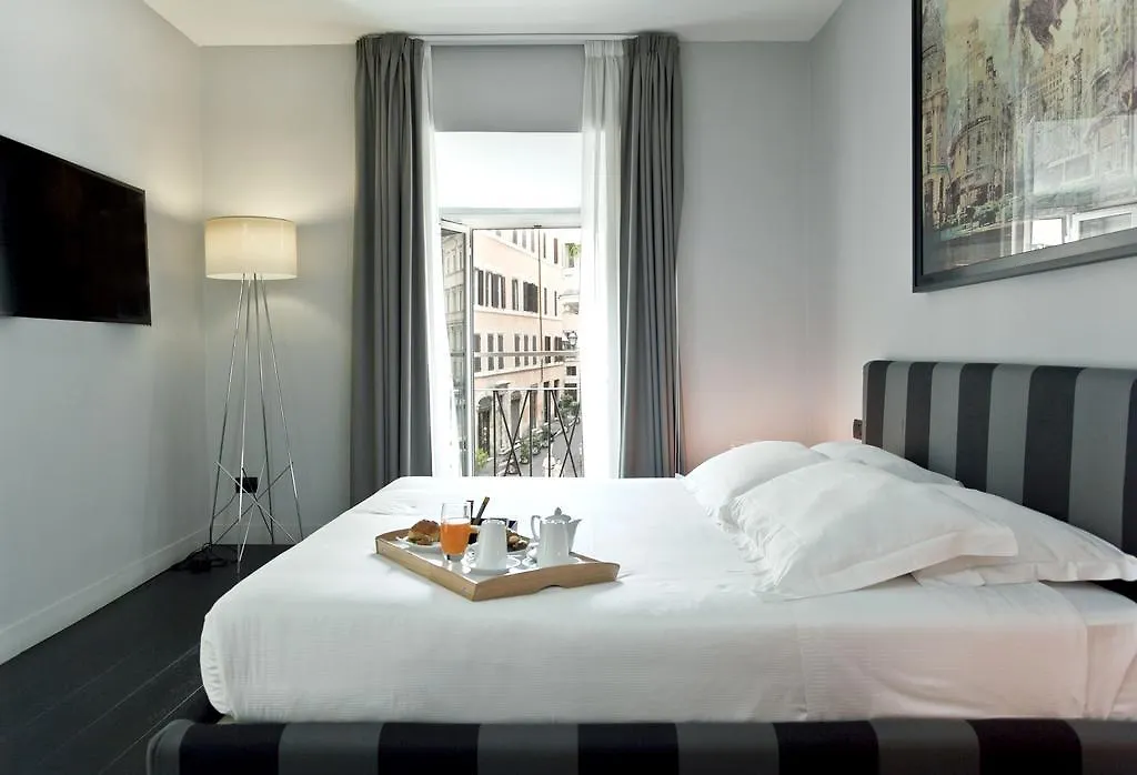 Suite Art Navona Rome 2*,