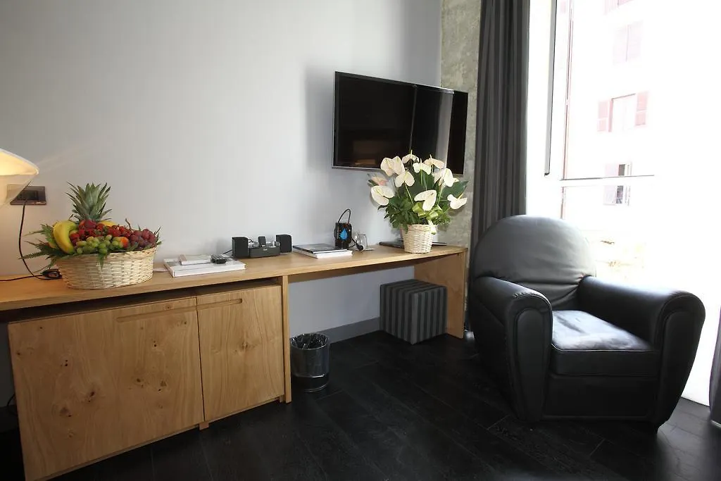 Suite Art Navona Rome